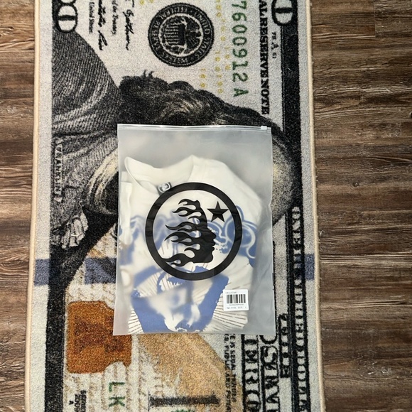 hellstar - Picture 3 of 3